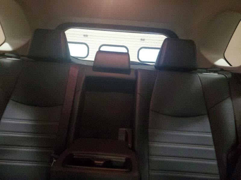 2020 TOYOTA RAV4 XLE PREMIUM 10
