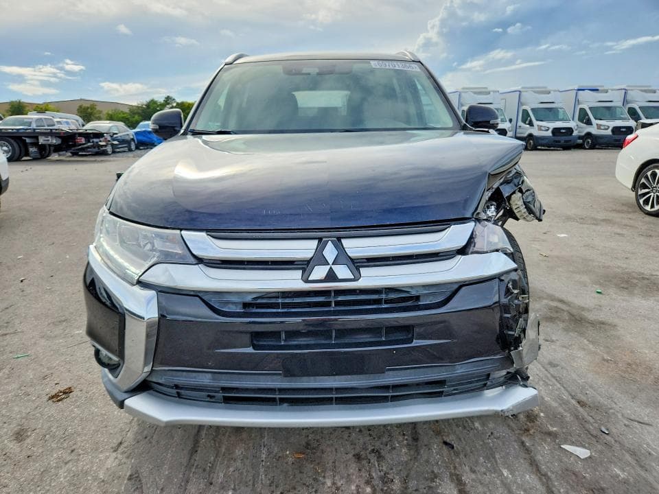 2017 MITSUBISHI OUTLANDER SE 5