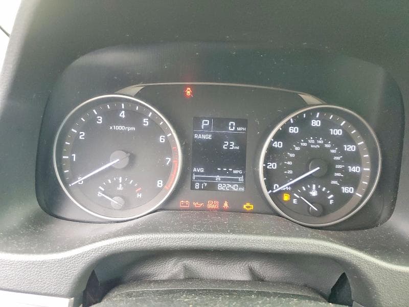 2017 HYUNDAI ELANTRA SE 9