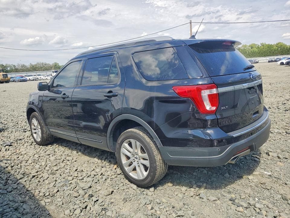 2018 FORD EXPLORER XLT 2