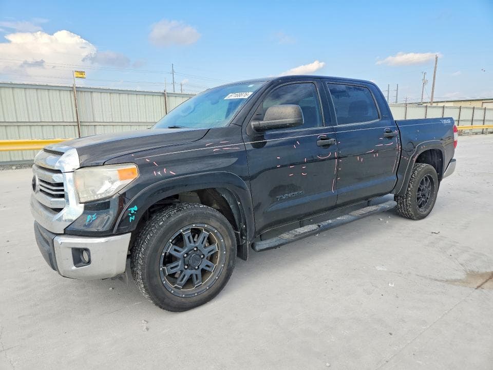 2017 TOYOTA TUNDRA CREWMAX SR5 - 1