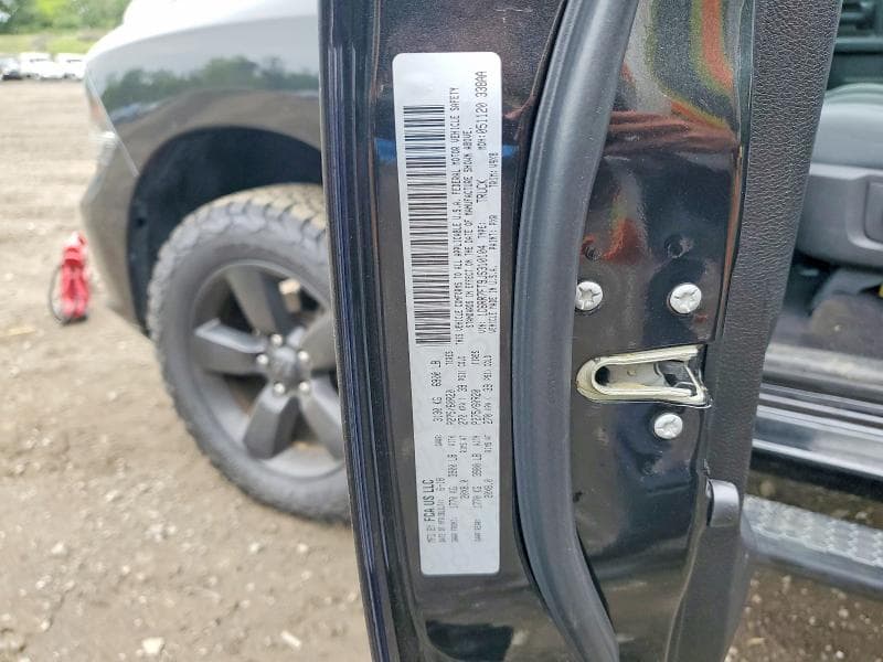 2018 RAM 1500 ST 12