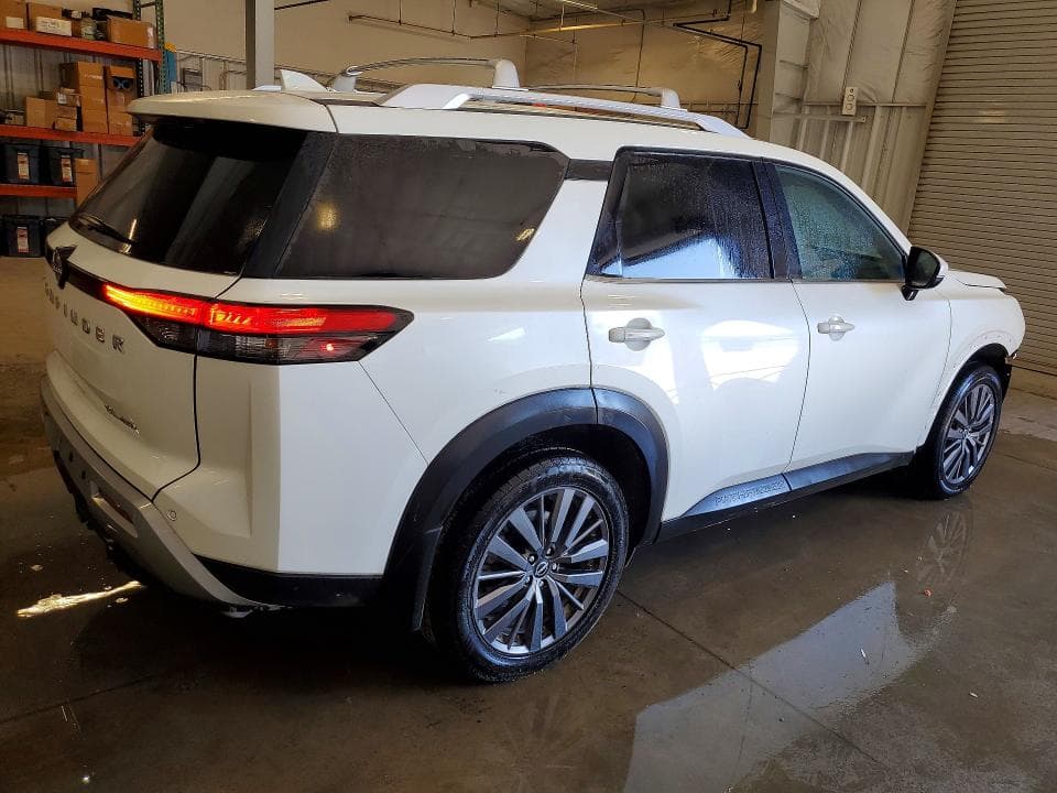 2022 NISSAN PATHFINDER SL 3