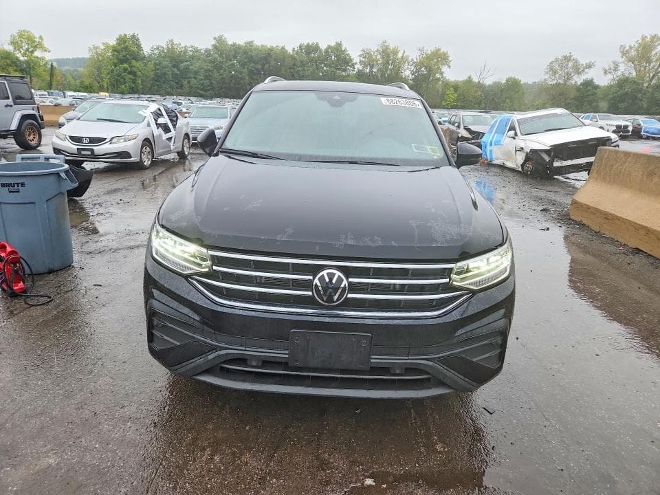 2024 VOLKSWAGEN TIGUAN SE 5