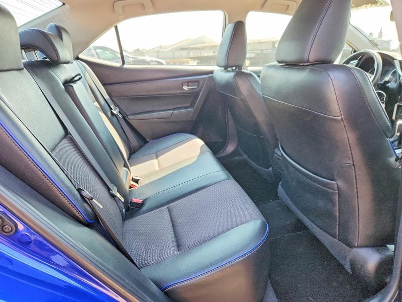 2017 TOYOTA COROLLA SE 11