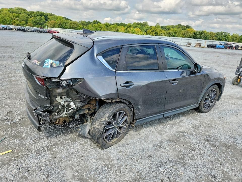 2018 MAZDA CX-5 TOURING 3
