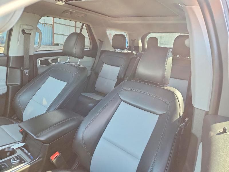 2023 FORD EXPLORER XLT 10