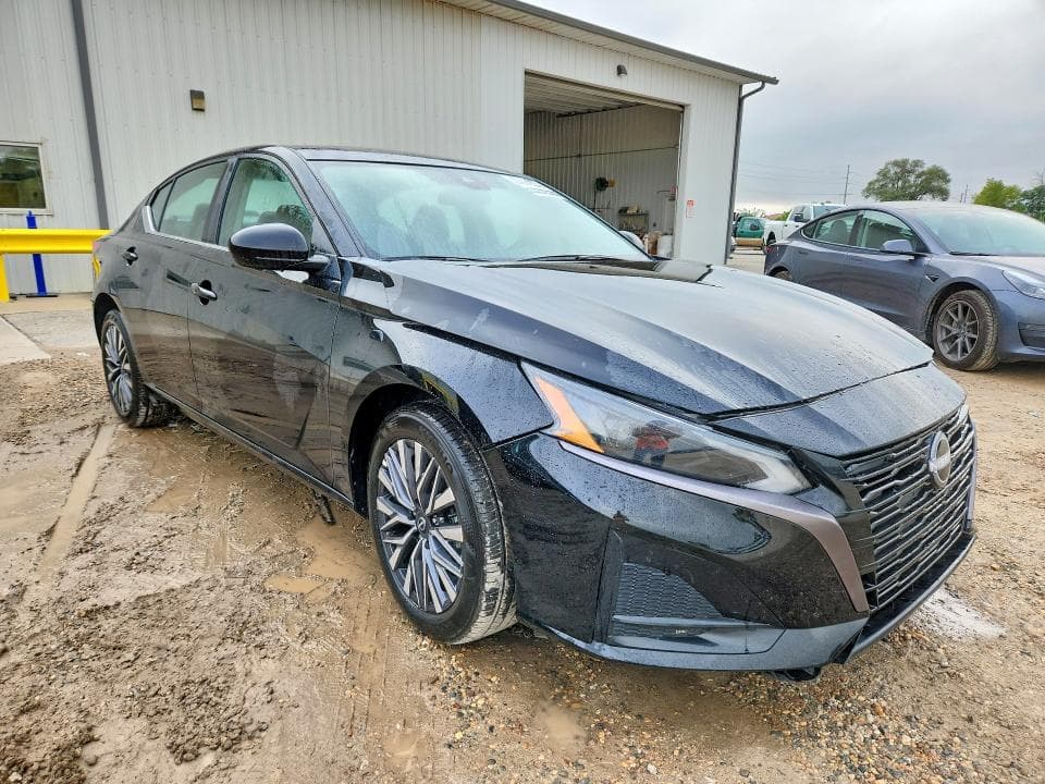 2026 NISSAN ALTIMA SV 4
