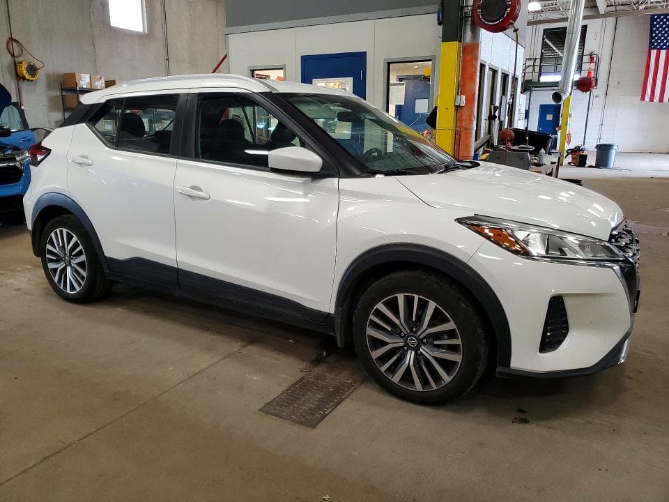 2021 NISSAN KICKS SV 4