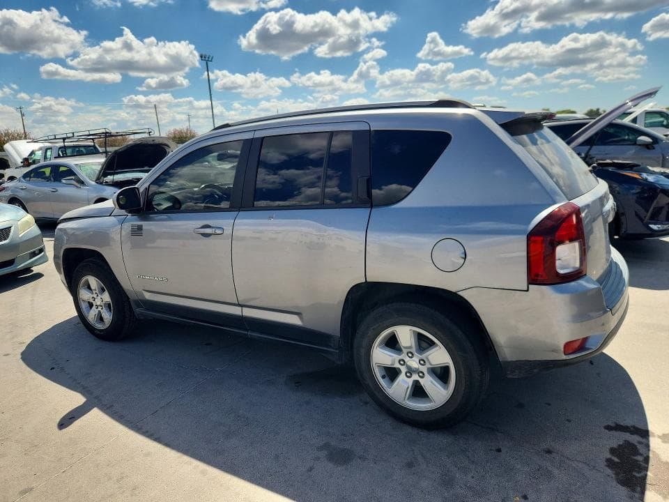 2017 JEEP COMPASS LATITUDE 2