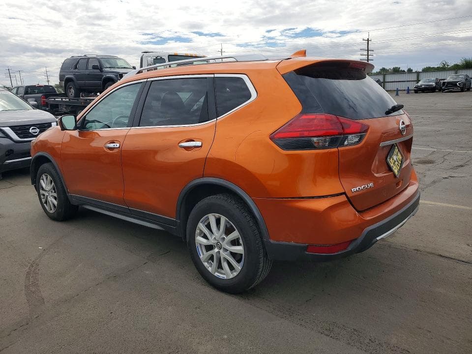 2017 NISSAN ROGUE SV 2