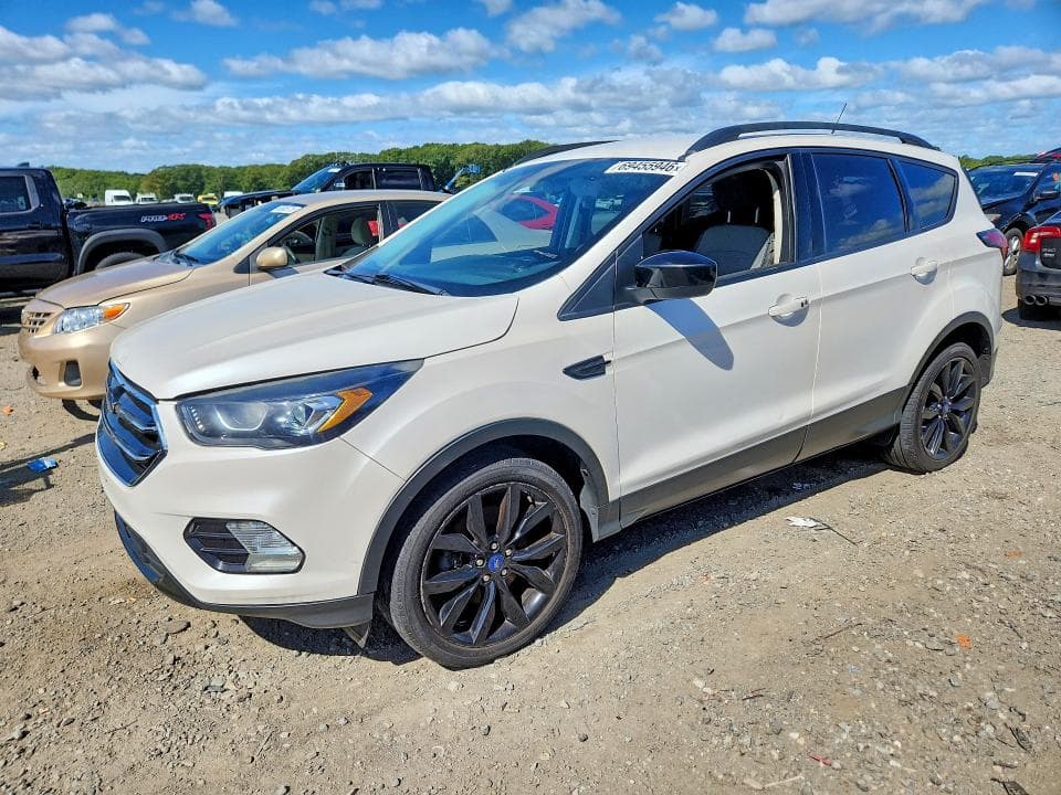 2019 FORD ESCAPE SE - 1