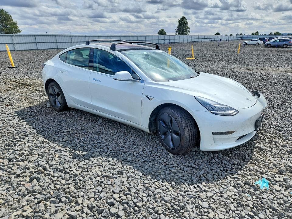 2019 TESLA MODEL 3 4