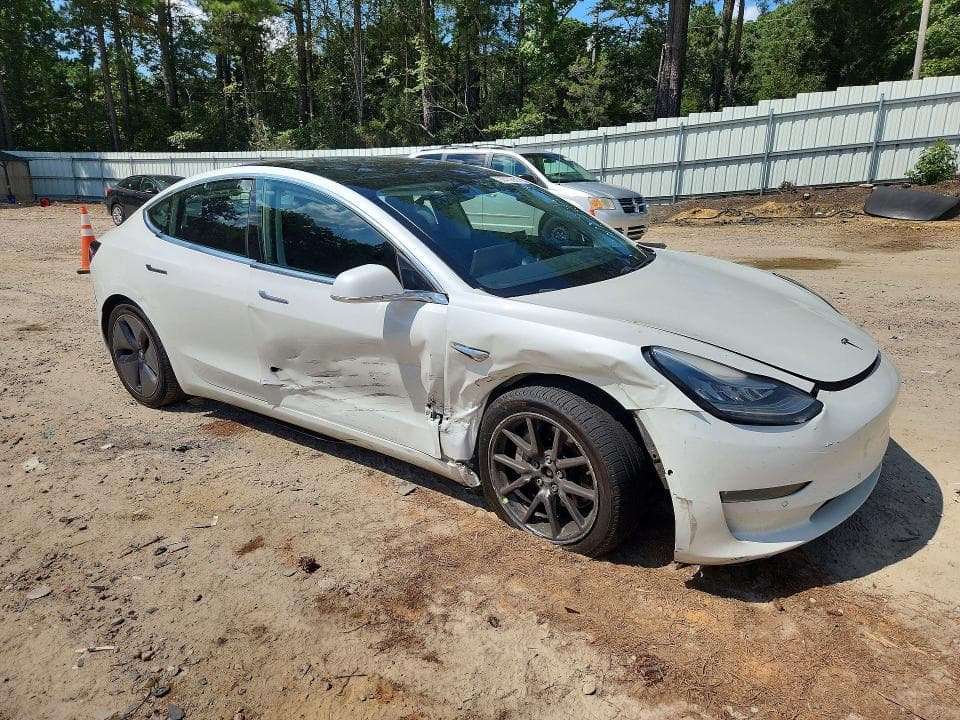 2020 TESLA MODEL 3 4