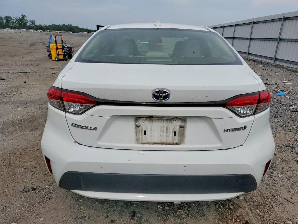2020 TOYOTA COROLLA LE 6
