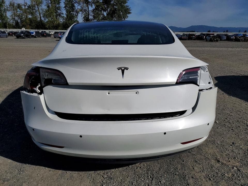 2020 TESLA MODEL 3 6