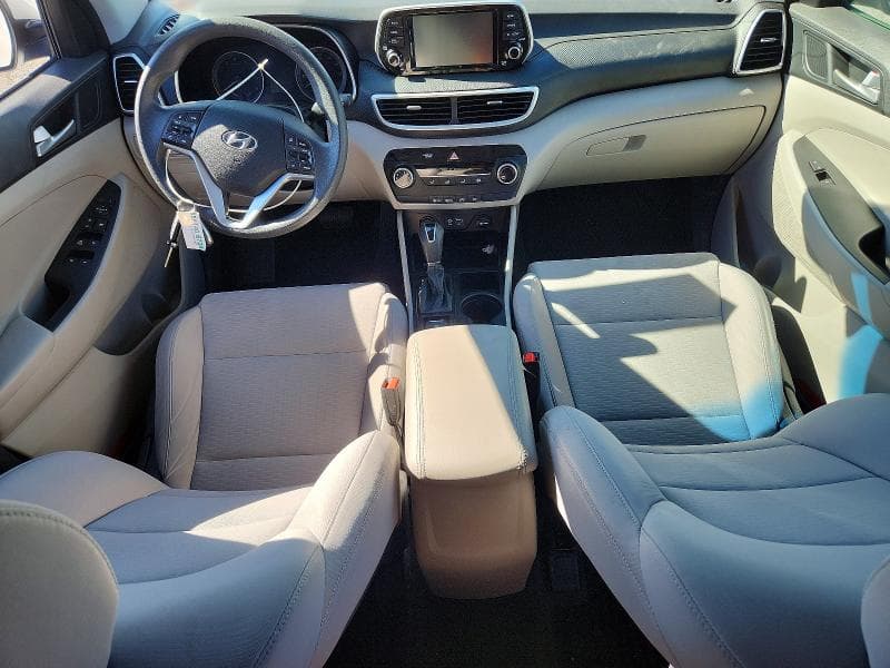 2020 HYUNDAI TUCSON SE 8
