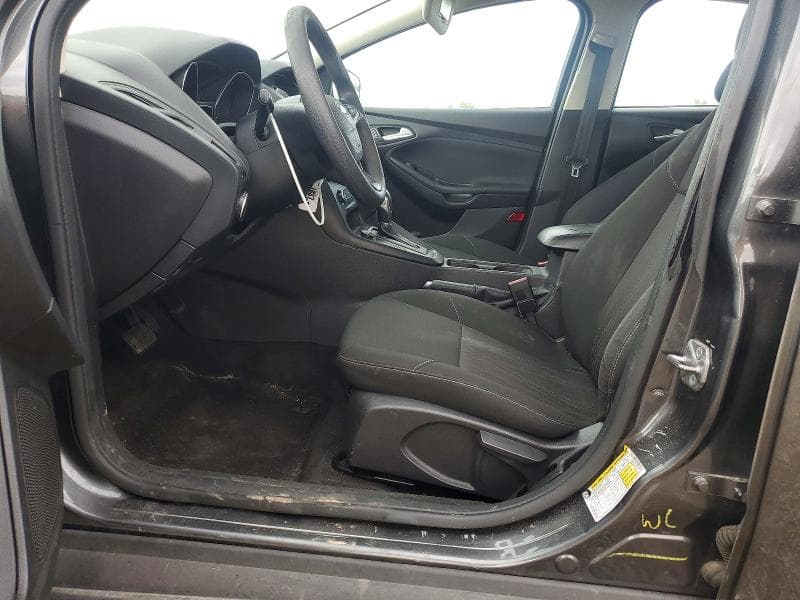2018 FORD FOCUS SE 12