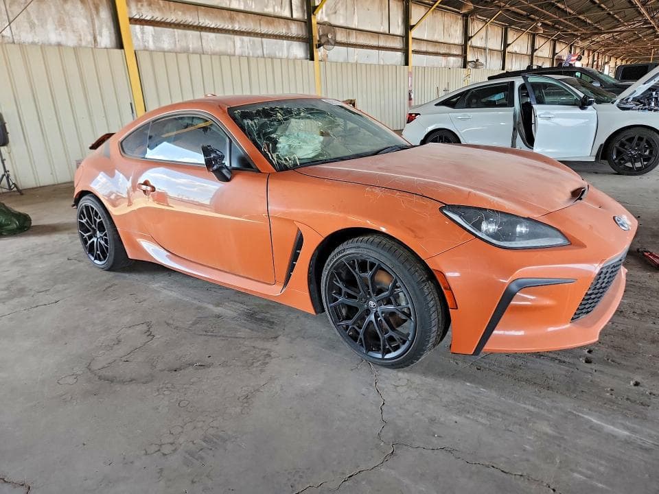 2023 TOYOTA GR86 10TH ANNIVERSARY SPECIAL EDITION 4