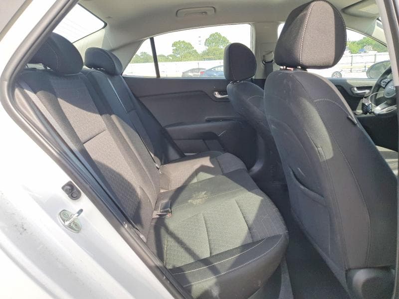 2023 KIA RIO S 10