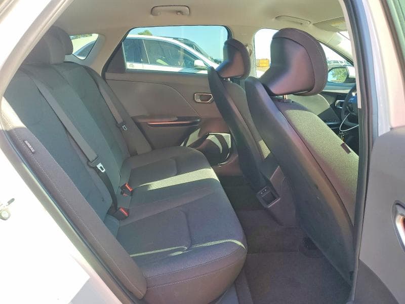2025 KIA K4 LXS 10