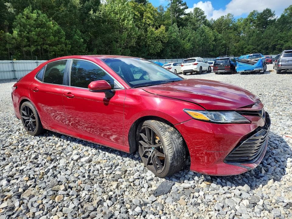 2020 TOYOTA CAMRY LE 4