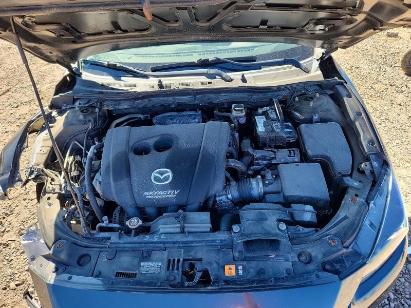 2017 MAZDA 3 TOURING 11