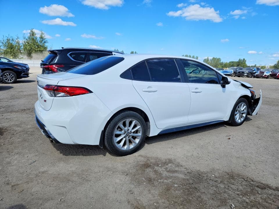 2021 TOYOTA COROLLA SE 3
