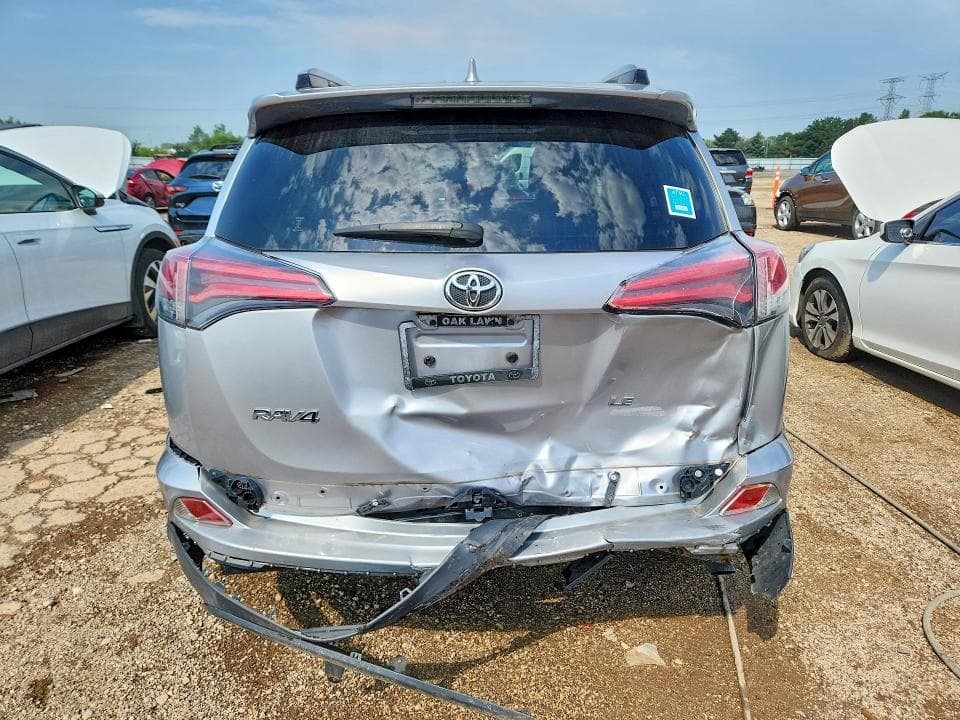 2018 TOYOTA RAV4 LE 6