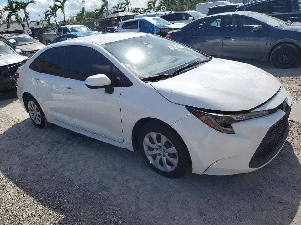 2021 TOYOTA COROLLA LE 4