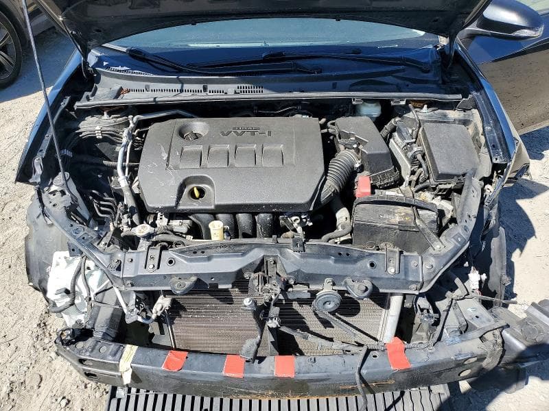 2018 TOYOTA COROLLA SE 11