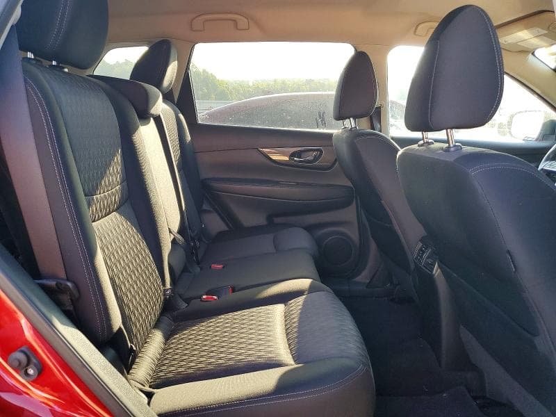 2017 NISSAN ROGUE SV 11