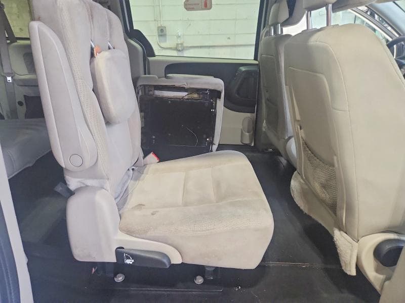 2017 DODGE GRAND CARAVAN SE 11