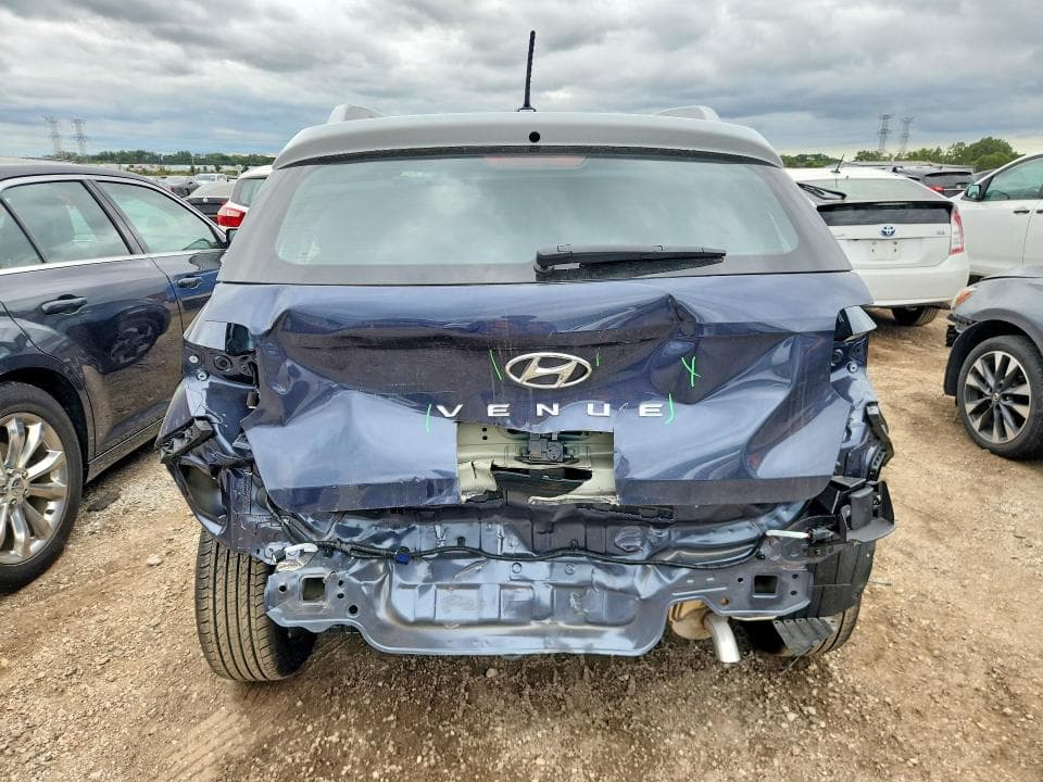 2026 HYUNDAI VENUE SEL 6