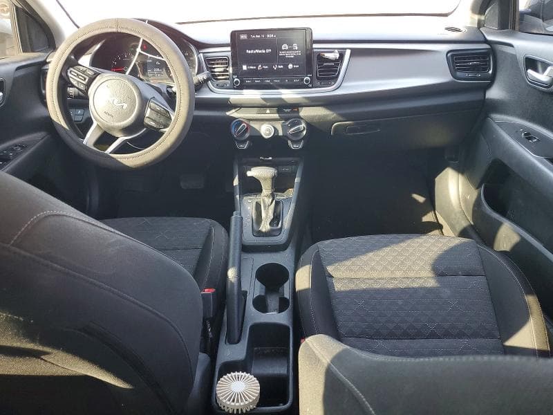 2022 KIA RIO LX 8