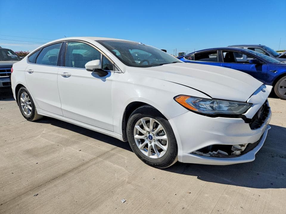2017 FORD FUSION S 4