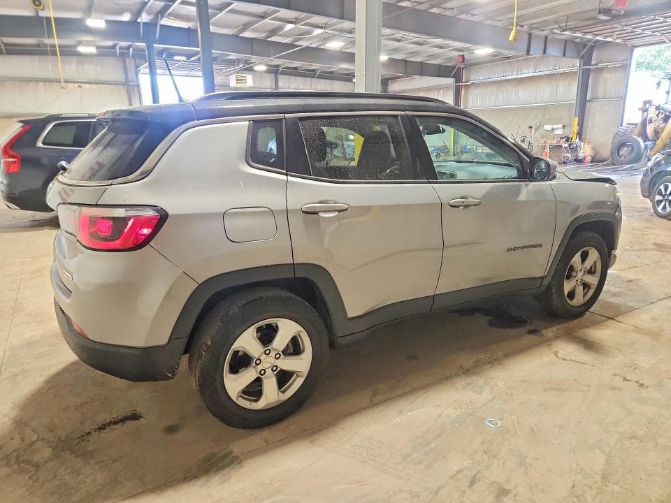 2018 JEEP COMPASS LATITUDE 3