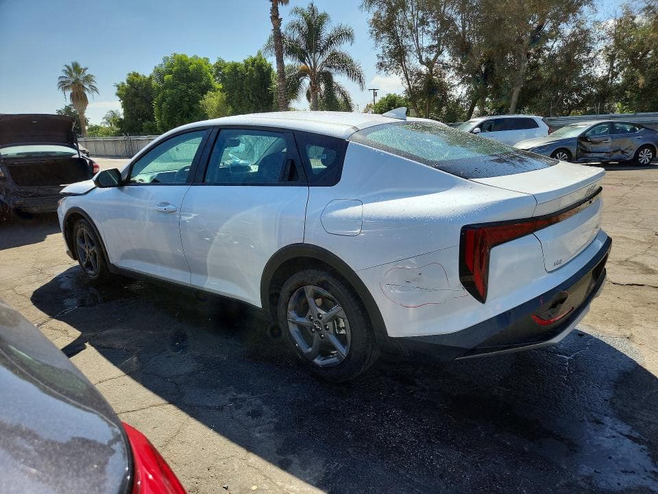 2025 KIA K4 LXS 2