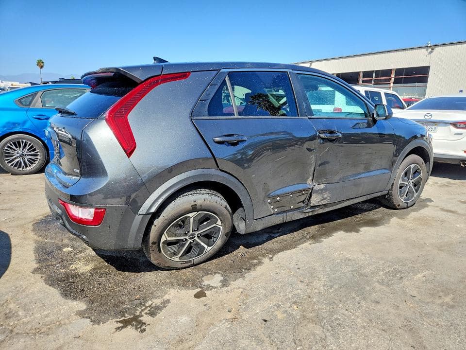2026 KIA NIRO LX 3