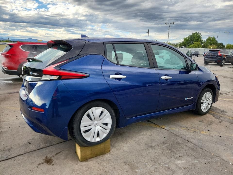 2019 NISSAN LEAF S 3