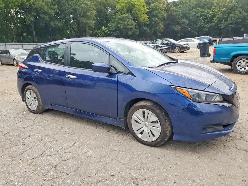 2023 NISSAN LEAF S 4