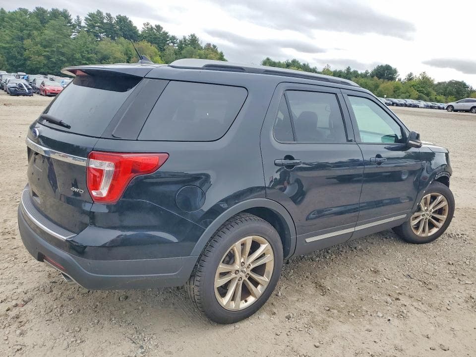 2018 FORD EXPLORER XLT 3