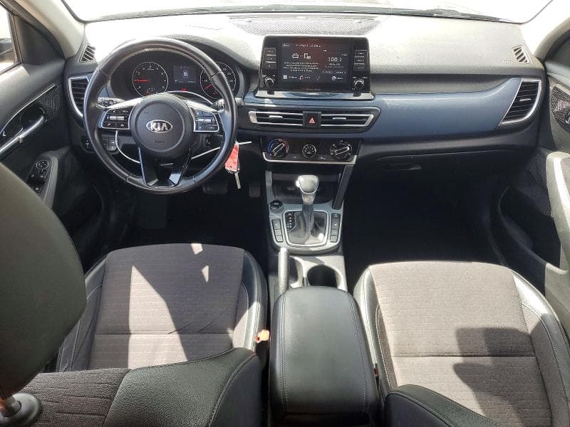 2021 KIA SELTOS S 8