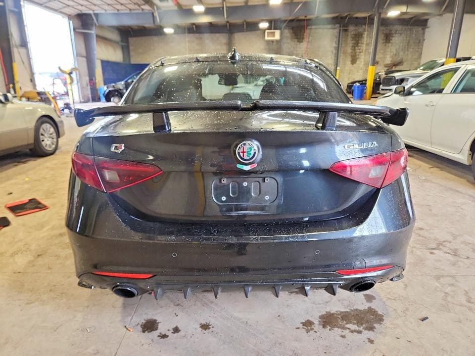 2017 ALFA ROMEO GIULIA TI Q4 6