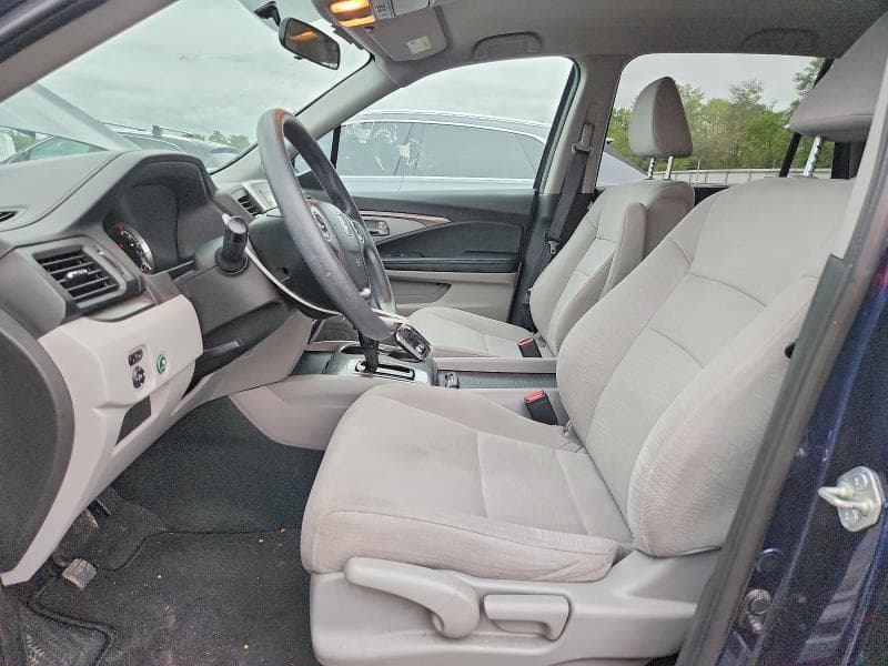 2017 HONDA PILOT LX 7