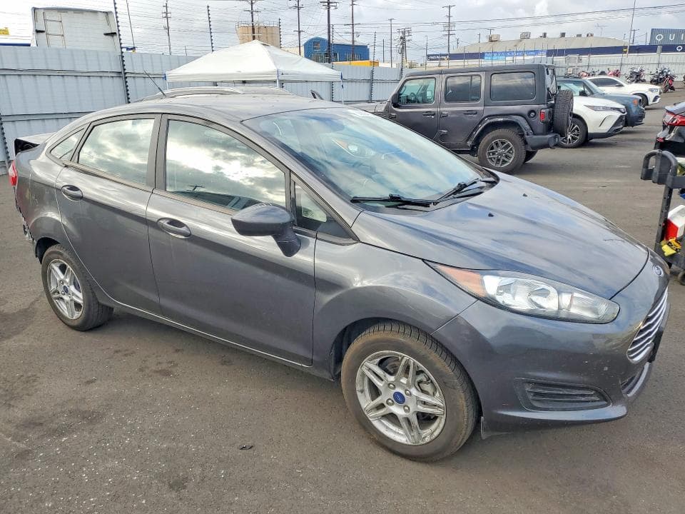 2018 FORD FIESTA SE 4