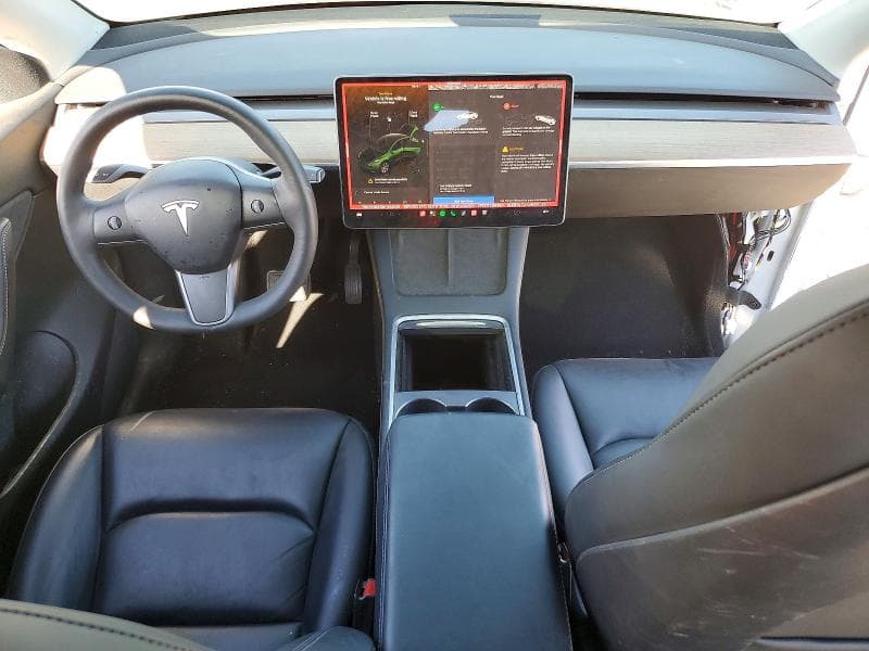 2022 TESLA MODEL Y 8