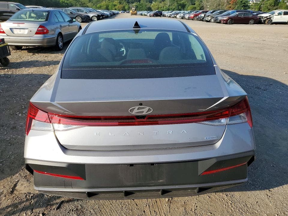 2026 HYUNDAI ELANTRA HYBRID BLUE 6