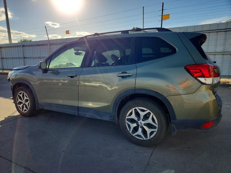 2019 SUBARU FORESTER PREMIUM 2