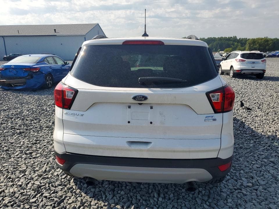 2019 FORD ESCAPE SEL 6